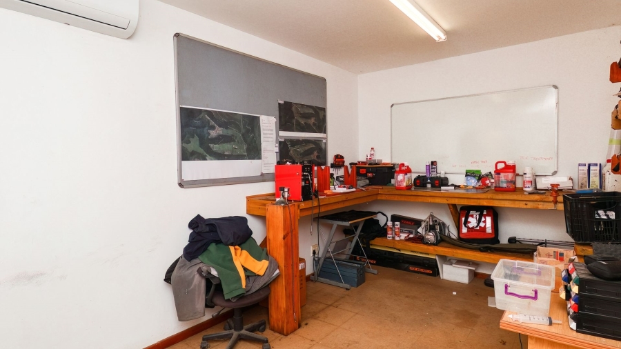 Commercial Property for Sale in Sedgefield Rural Western Cape